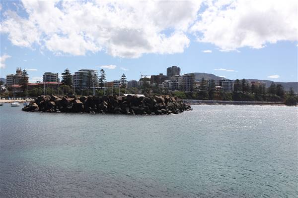 Wollongong - Foreshore and Wharf (26/10/2016 - Credits: John Harris)