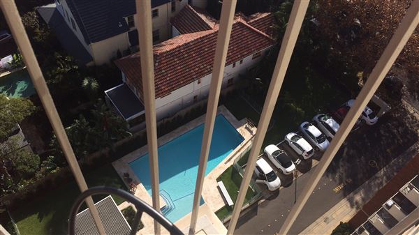 Edgecliff High Rise Apartment Buildings (19/04/2018 - Credits: Shannon Wheeler)