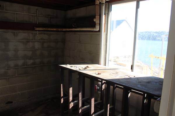 Former Aquatic Laboratories & Offices - Hungry Point Reserve (14/07/2017 - Credits: Jeremy Peek)