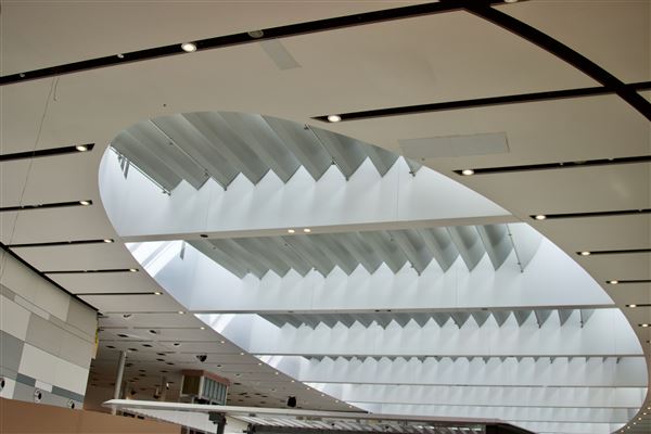 Sydney Airport International Terminal 1 various (19/11/2020 - Credits: Screen NSW)