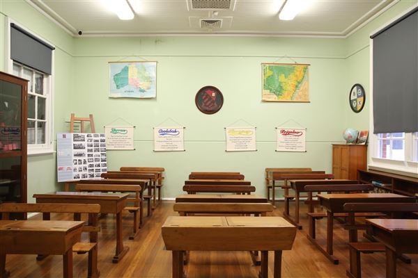 Western Plains Cultural Centre - 1950's classroom (11/05/2022 - Credits: Lisa Scope)
