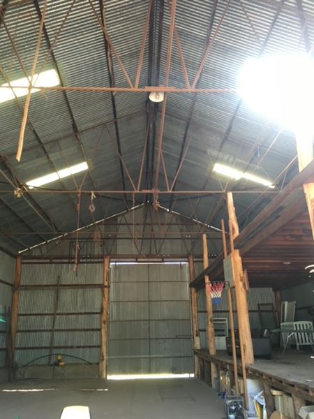 Private House & Barn - "Mountain View" (18/07/2023 - Credits: Jen Hughes)