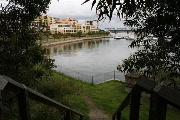 Balmain Cove and Balmain Shores (26/02/2013 9:41:30 AM)
