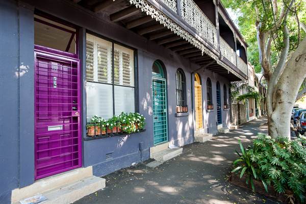 DARLINGHURST - PERIOD (27/02/2013 3:20:05 PM)