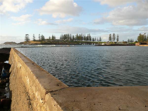 Kiama - Rock Pool North (27/02/2013 4:57:21 PM)