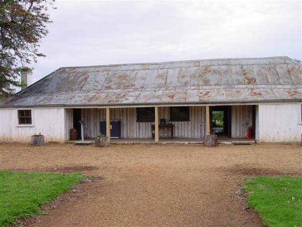 Dundullimal Homestead (28/02/2013 12:46:04 AM)