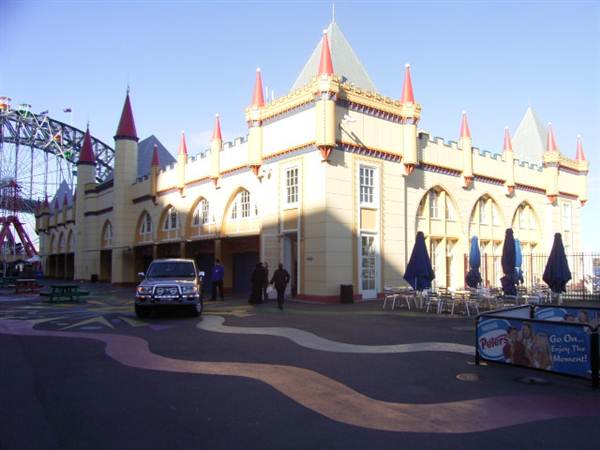 Luna Park (1/03/2013 10:45:47 AM)