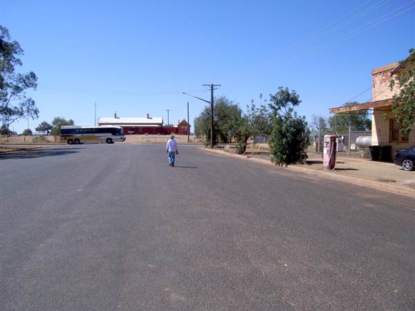 Cobar (4/03/2013 9:34:11 AM)