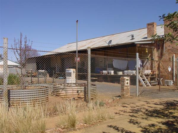 Cobar (4/03/2013 9:36:16 AM)