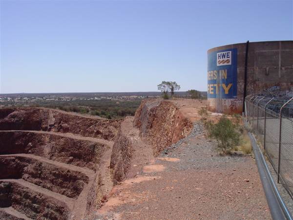 Cobar (4/03/2013 9:38:41 AM)