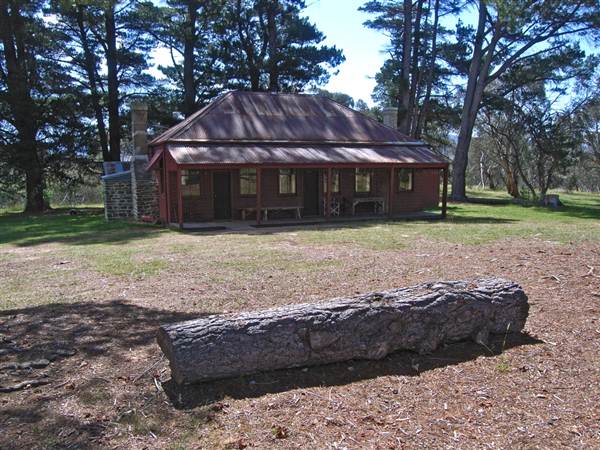 Currango Homestead (4/03/2013 12:14:46 PM)