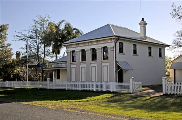 Gladstone (5/03/2013 9:16:37 AM)