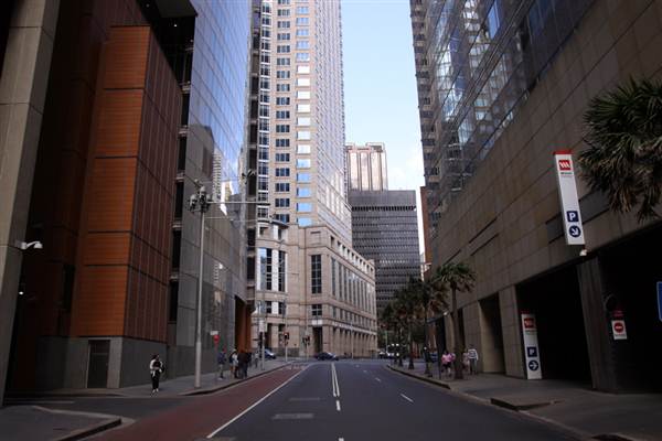 Governor Phillip Tower and Governor Macquarie Tower (5/03/2013 12:10:01 PM)