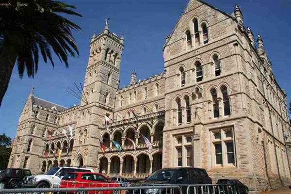 ICMS - International College of Management, Sydney (5/03/2013 9:00:28 PM)