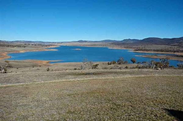 Lake Jindabyne (5/03/2013 11:19:38 PM)