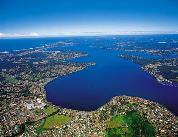 Lake Macquarie (6/03/2013 11:52:32 AM)