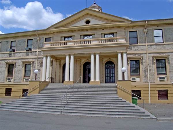 Old BHP Administration Building (6/03/2013 3:56:22 PM)