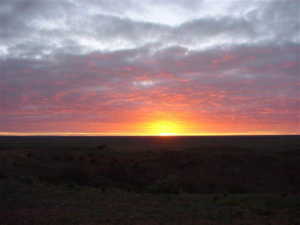 Mundi Mundi Plains & Lookout (6/03/2013 10:46:56 PM)