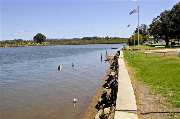 Macksville (7/03/2013 10:35:22 AM)