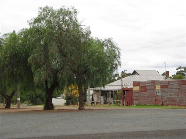 Weethalle (9/03/2013 11:09:26 AM)