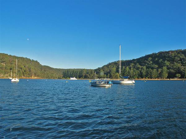 Currawong Beach Cottages & Basin Campground -  Ku-ring-gai Chase National Park (10/03/2013 9:45:33 PM)