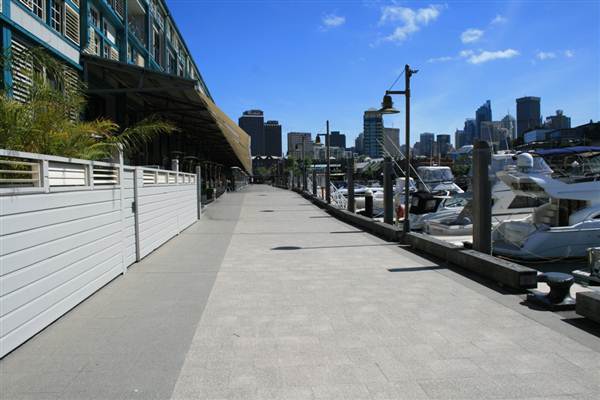 Woolloomooloo - Finger Wharf (10/03/2013 11:29:50 PM)