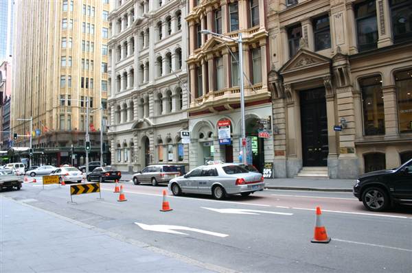 Sydney CBD - York St (11/03/2013 5:04:59 AM)
