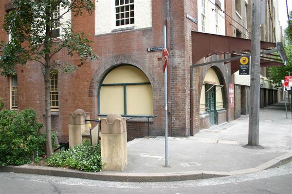 The Rocks - Gloucester St and Essex St (11/03/2013 1:05:45 PM)
