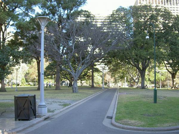 Hyde Park and Archibald Fountain - Sydney CBD (11/03/2013 1:12:57 PM)