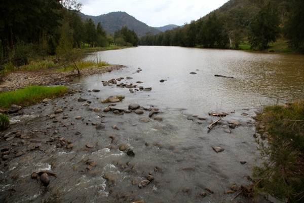 Wollondilly River Station (11/03/2013 2:58:50 PM)