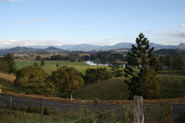 Tweed Valley 2 of 2 (11/03/2013 3:06:23 PM)