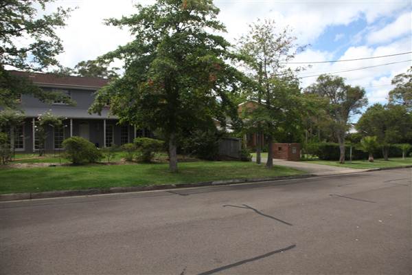 Sanford Road - Pymble (13/03/2013)
