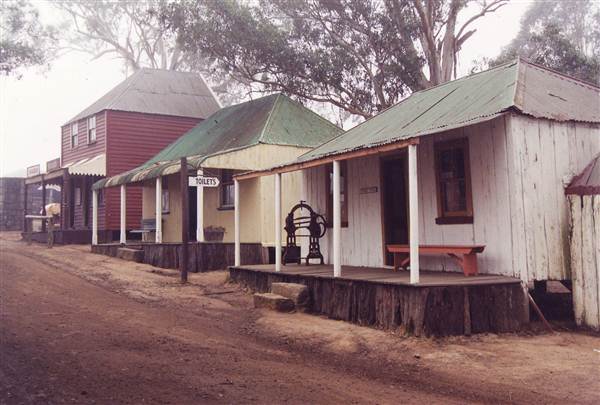 Australiana Pioneer Village (12/04/2013)