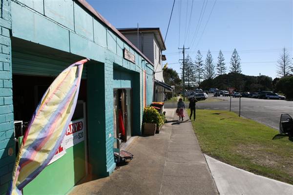 Brunswick Heads - Town/Shops (25/04/2013)