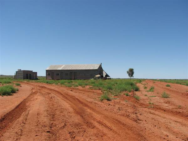 Farmcote Station - Broken Hill (26/04/2013)