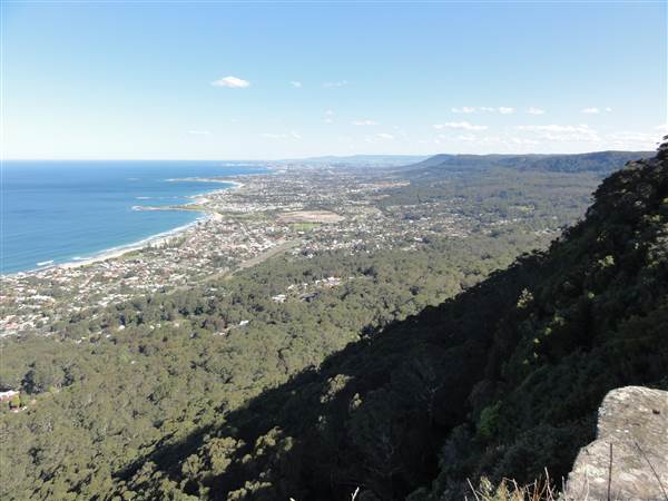 Sublime Point Lookout - Illawarra Escarpment State Conservation Area (14/09/2011 - Credits: Tony Brown /SISE)