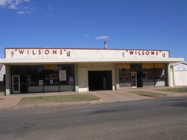 Wilson's Dry Cleaners (1/01/2009 - Credits: FBH)