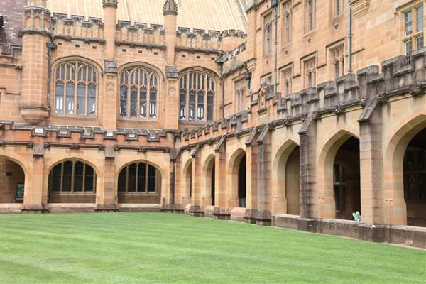 The Quadrangle Building - Sydney University (26/11/2013)
