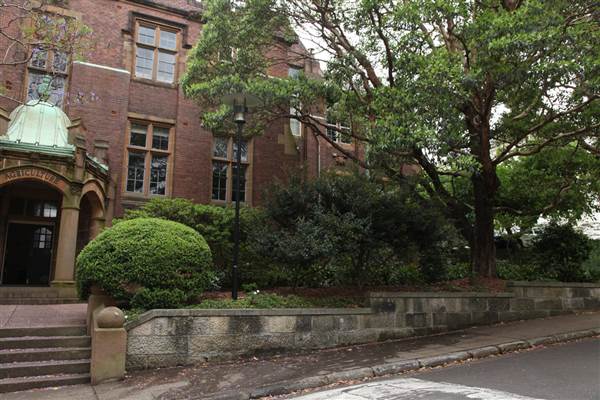 R.D. Watt Building (27/11/2013)