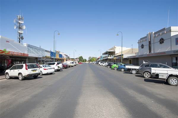 Bourke (11/12/2013)