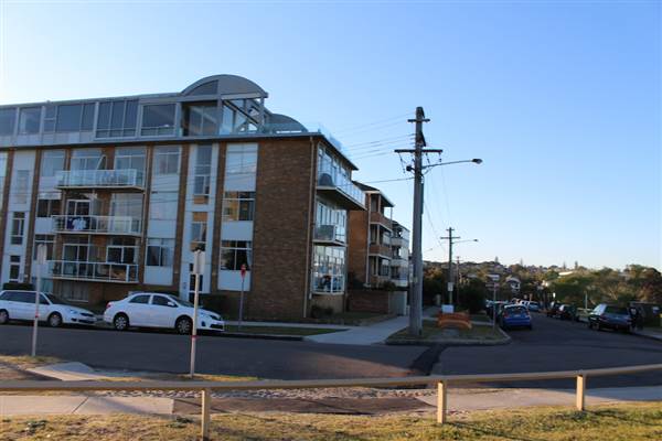 Dunningham Reserve Coogee (9/07/2014 - Credits: Jeremy Peek)