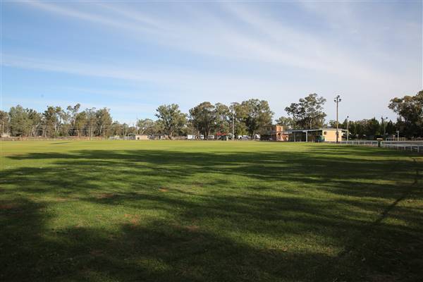 1920s Heritage Village - Ariah Park (14/08/2015)