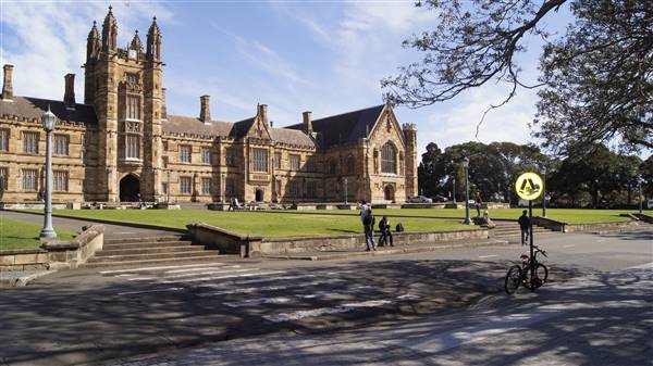 The Quadrangle Building - Sydney University (17/08/2015)