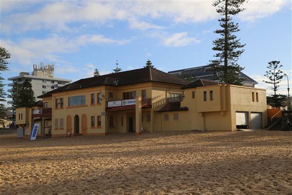 Manly Beach (22/09/2015 - Credits: Andrew Nadkarni)