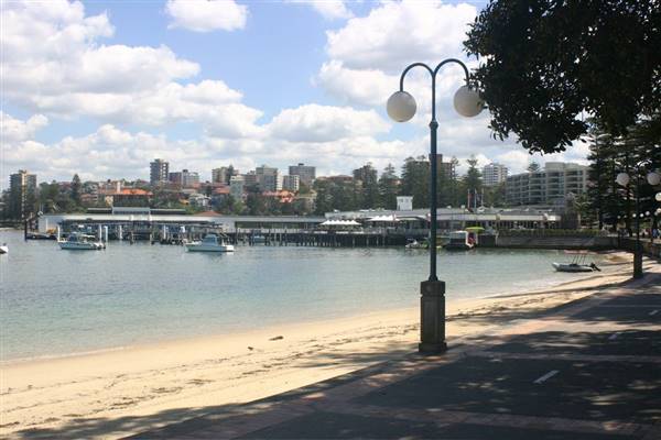 Manly Wharf (8/04/2008)