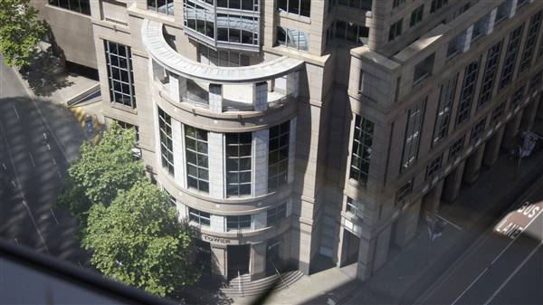 Governor Phillip Tower and Governor Macquarie Tower (9/11/2015)