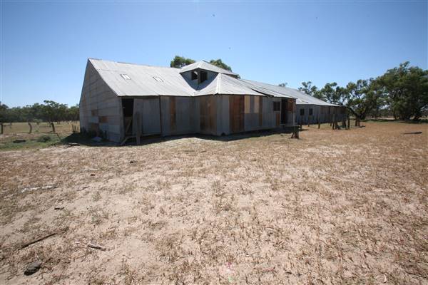Bindara Station on the Darling - Period Homestead & Outbuildings (20/11/2015)