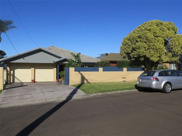Kiama Downs neighbourhood - cul-de-sac 2 (7/12/2015 - Credits: Peter Hicks)