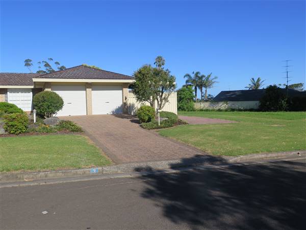 Kiama Downs neighbourhood - cul-de-sac 3 (7/12/2015)