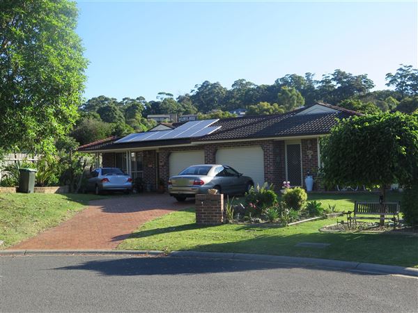 Kiama Downs - Suburban Houses (7/12/2015 - Credits: Peter Hicks)